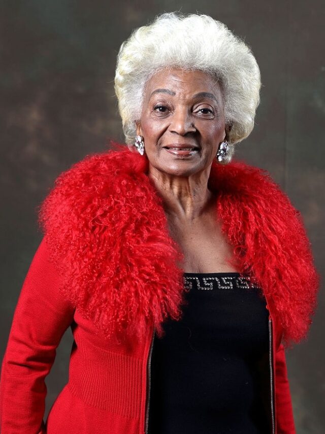 Nichelle Nichols, Lt. Uhura on ‘Star Trek,’ dies at 89